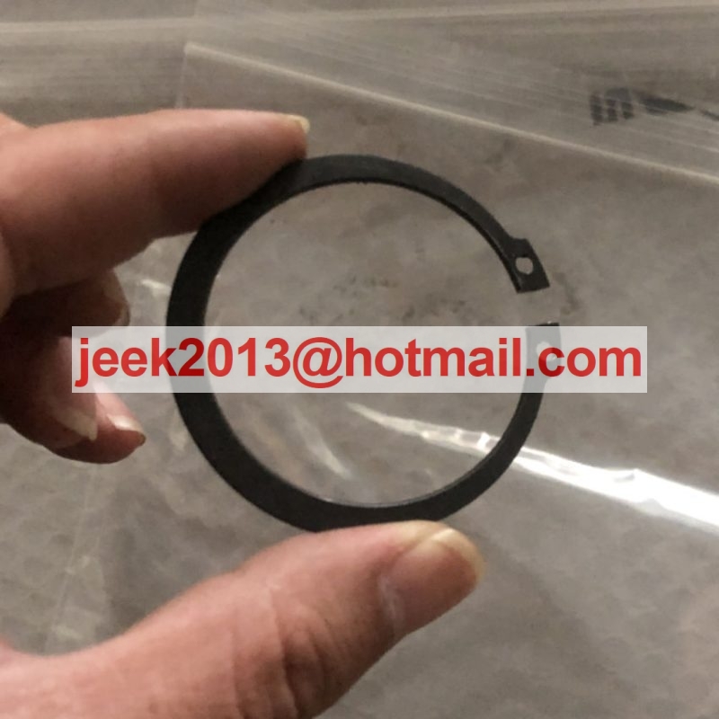 4110001903085 RETAINING RING FOR SDLG MOTOR GRADER