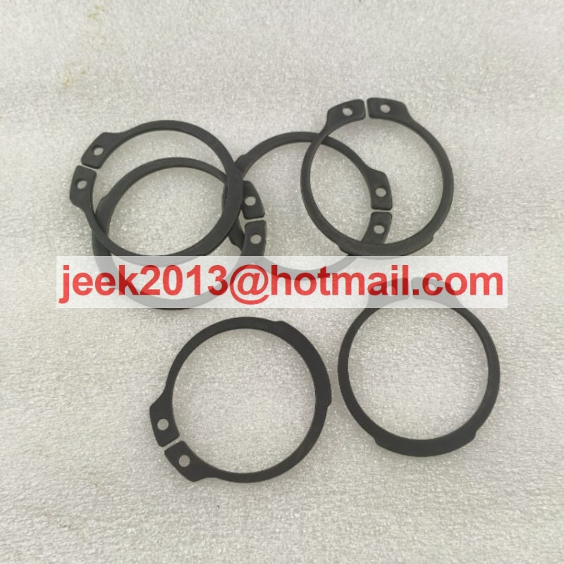 4110001922089 RETAINING RING FOR SDLG B877F B876F BACKHOE LOADER