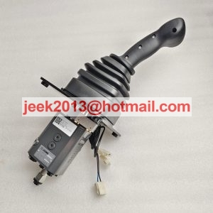 803090251 PILOIT CONTROL VALVE FOR XCMG WHEEL LOADER